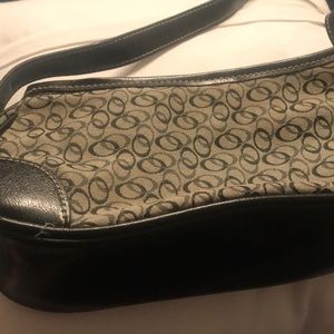 Small black purse